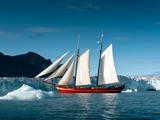 Tall Ship Noorderlicht in Ice